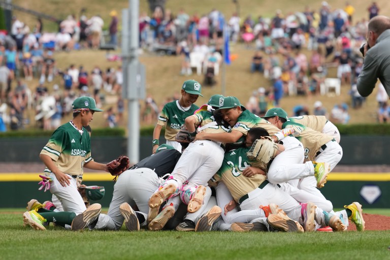 Sights and Sounds from the Little League World Series Title Game